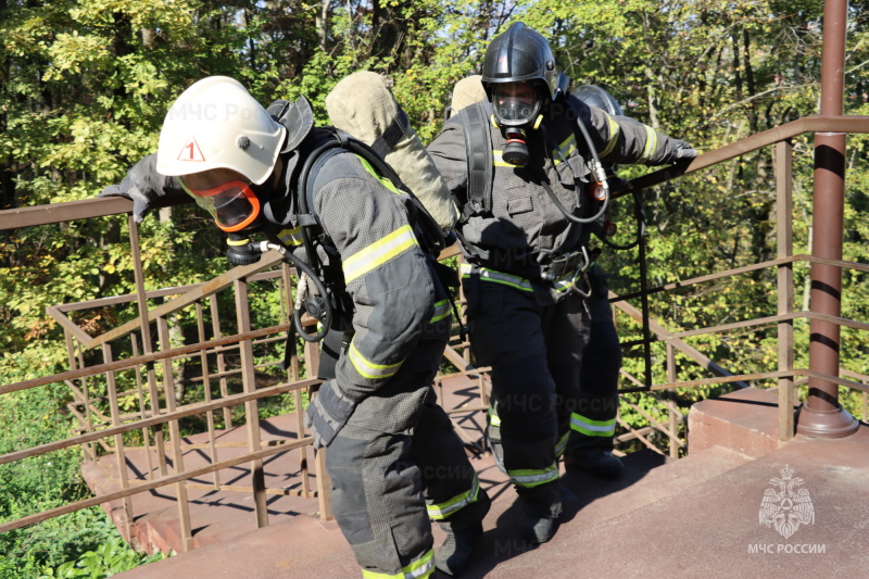 Огнеборцы Адыгеи покоряют высотки