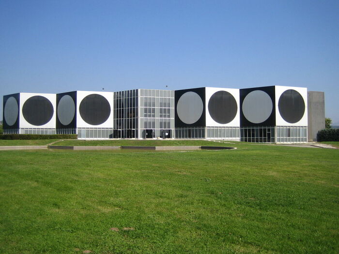 Музейный фонд Вазарели в Экс-ан-Провансе. Фото: wikipedia.org.