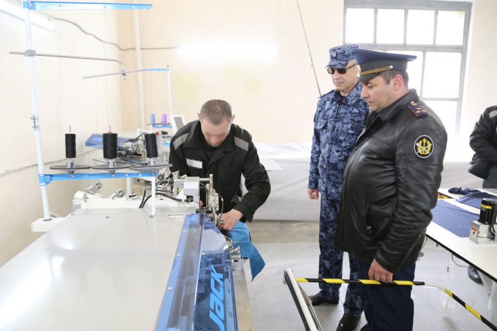 Ставропольский уфсин начальник. Прокурор Паволин Мурманск. Традиции моряков-подводников. Колония строгого режима. ОМОН.