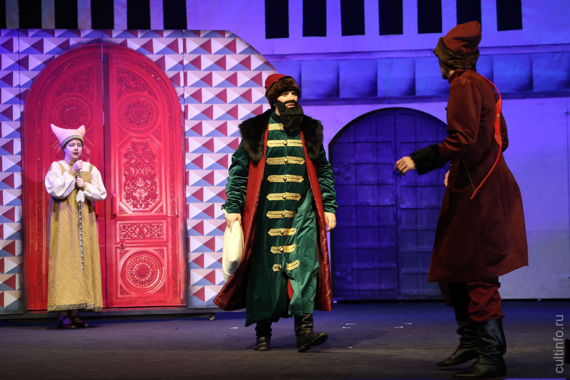 Спектакль «Царевна-лягушка» Вологодского драматического театра