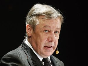 СМИ: У Михаила Ефремова появится возможность выйти из тюрьмы по УДО в этом году