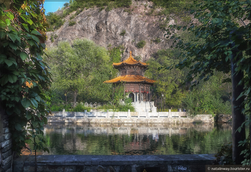 Водный город Губэй и Великая китайская стена