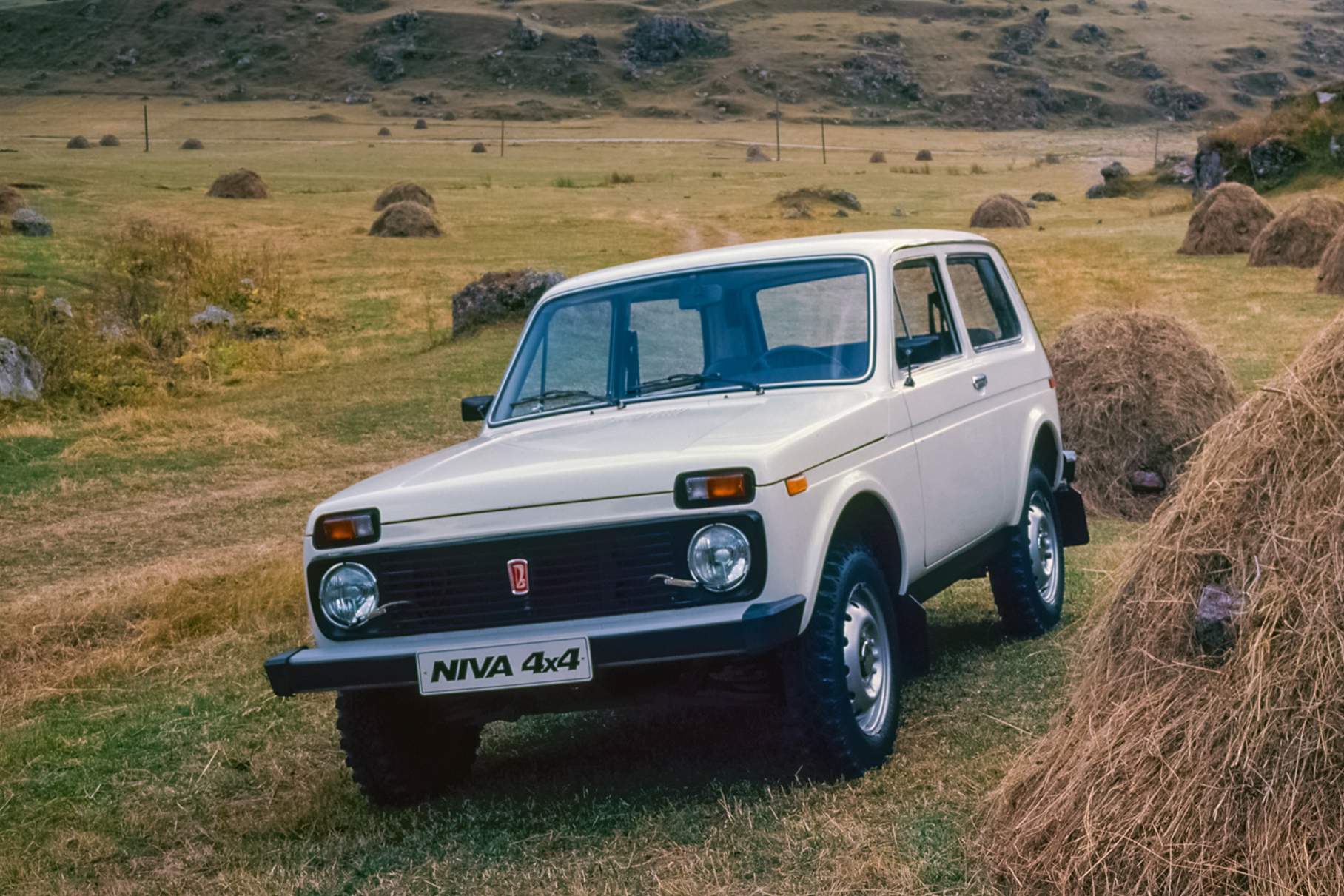 Старая нива. ВАЗ 2121 Нива. Лада Нива 4*4 2121. Лада 4x4 2121 Нива. Лада Нива 2121 4х4.