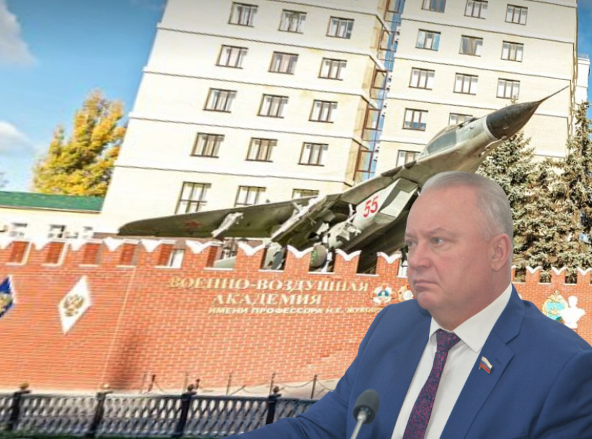 Вице-спикеру и бенефициару воронежского авторынка Олегу Черкасову подстелили соломку на выборах-2025