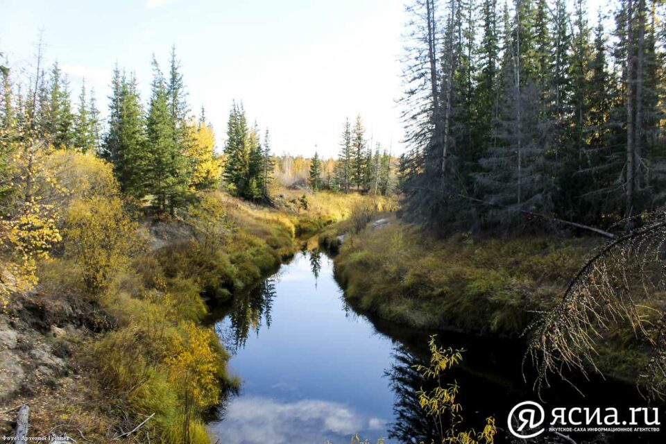 якутск зима лето. музей самартай якутия. климат якутии. резко континентальный климат якутии. река кенкеме в якутии.