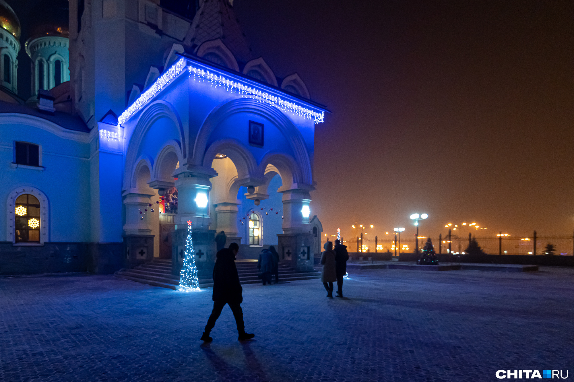 рождество в россии. берлингтон вермонт рождество. рождество в россии фото. собор александра невского зима 2023. новый год семейный праздник.