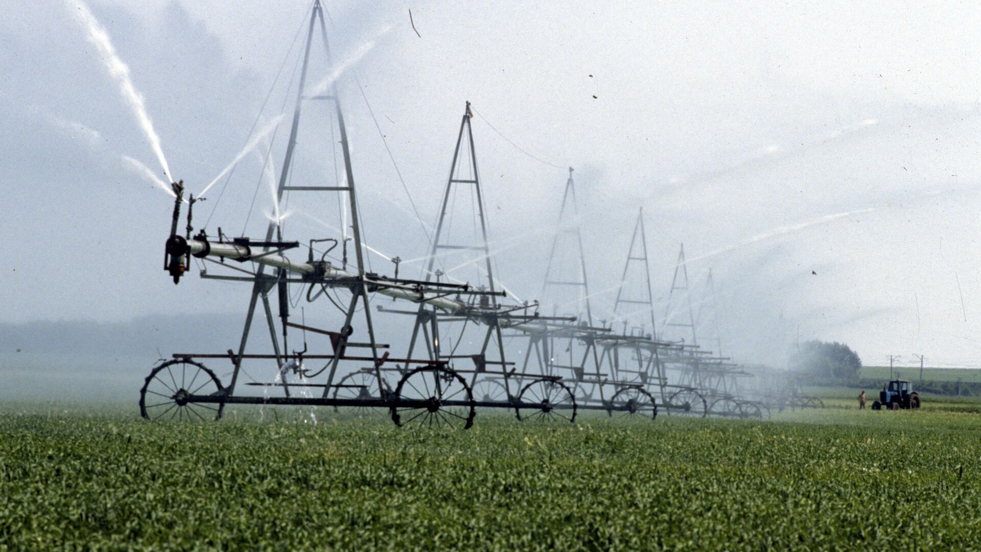 Орошение, IRIGARE - Sputnik Молдова, 1920, 17.05.2026