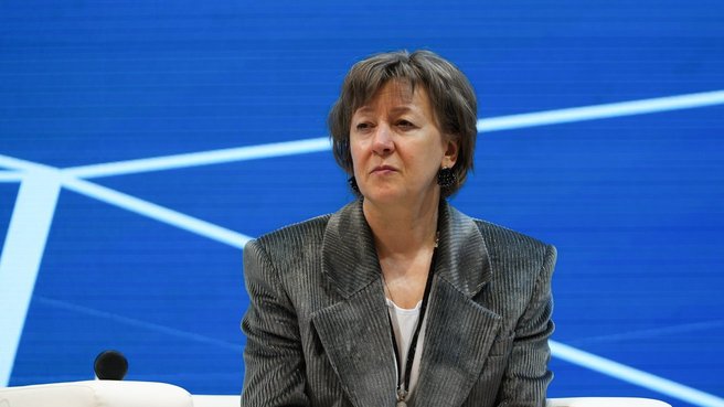 Стратегическая сессия «Подготовка кадров в сфере внешнеэкономической деятельности (ВЭД) в целях обеспечения национальных целей развития». Генеральный директор Российского экспортного центра Вероника Никишина