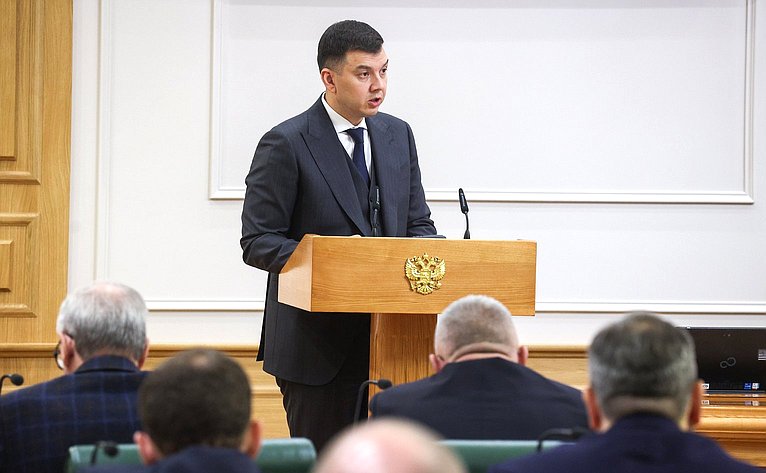Заседание Совета по вопросам развития Сибири при Председателе Совета Федерации на тему «Сибирская экономика – от сырьевой к высокотехнологичной»