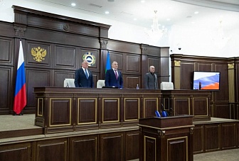 Глава Карачаево-Черкесии Рашид Темрезов принял участие в 54-й сессии Народного Собрания (Парламента) КЧР 