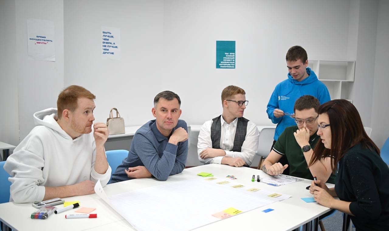 Студенческий клуб улучшаторов ЮГУ «Smart Lean Group» дарит подарки!