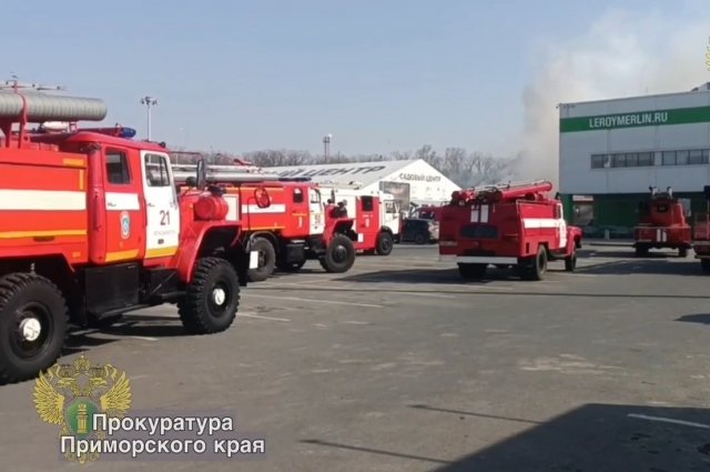 В тушении склада 