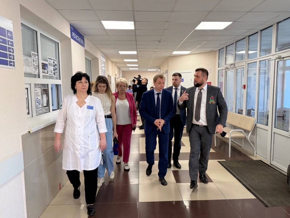 Андрей Чечерин проверил работу трех ЦРБ на севере региона