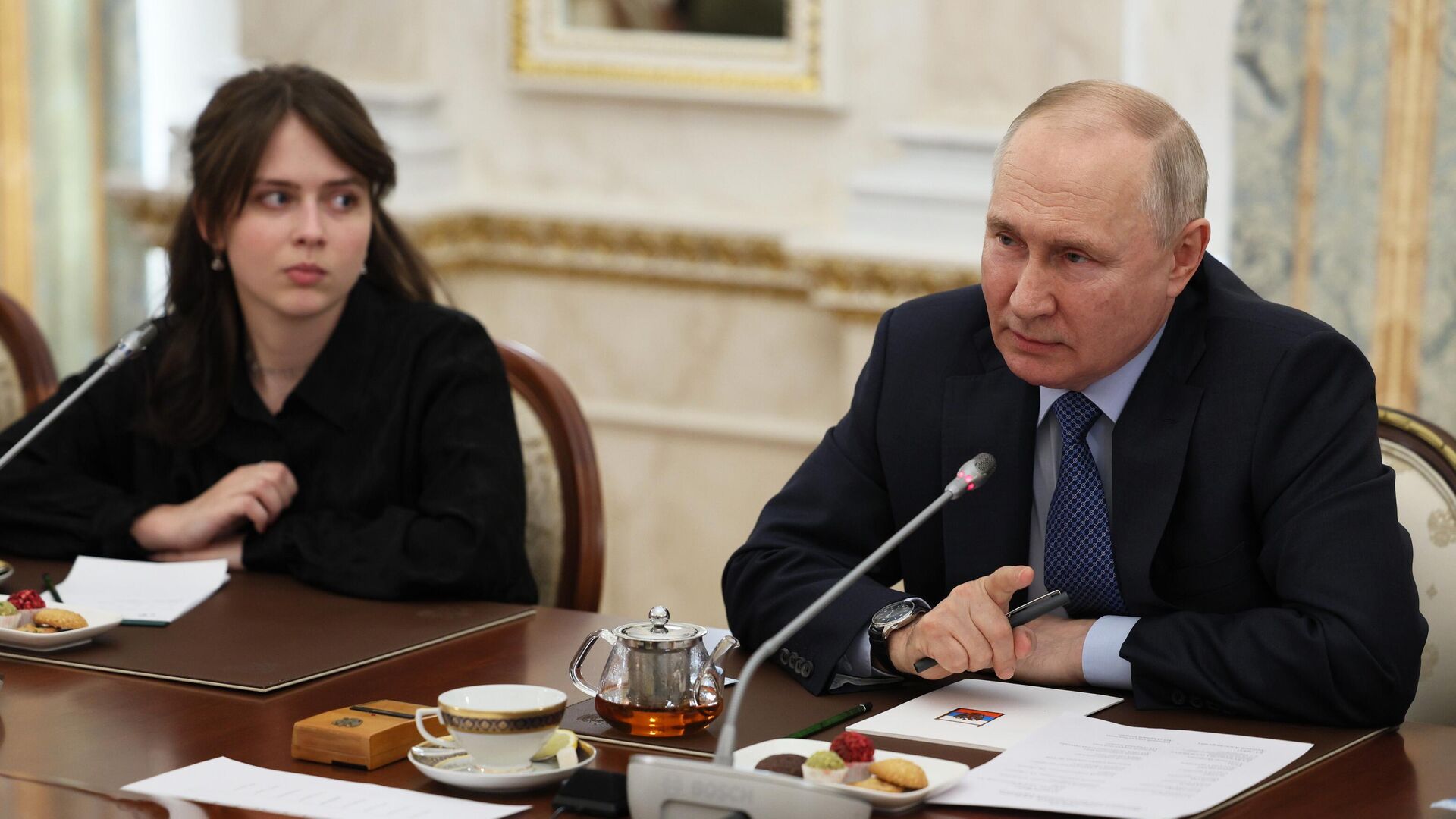 Где живет владимир путин в москве
