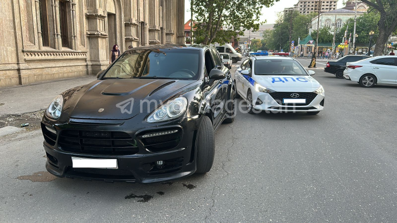 Сотрудники гибдд разыскивают автомобиль который указан на фотографии