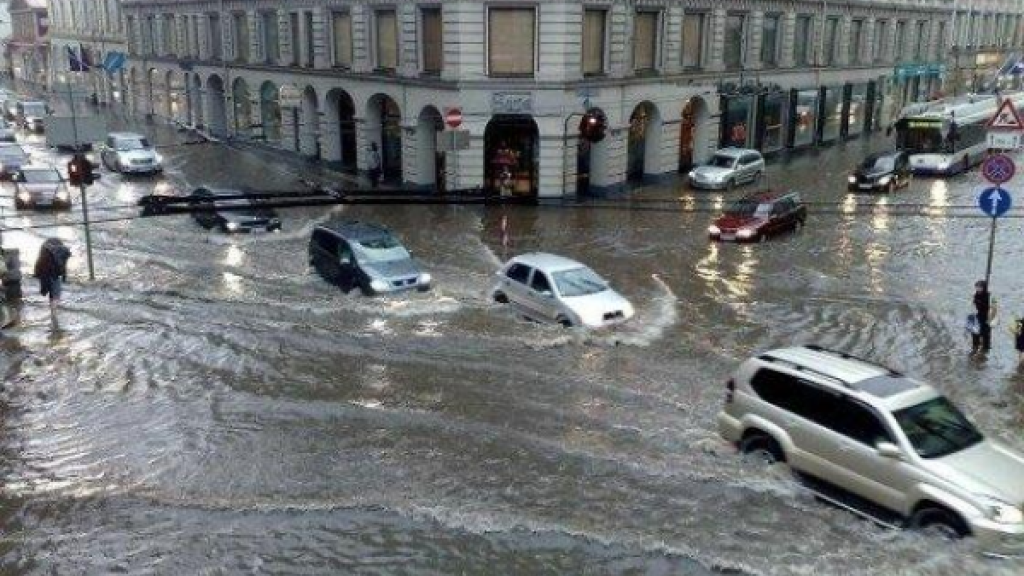 Непогода в Латвии: синоптики рассказали, кому достанется больше всего