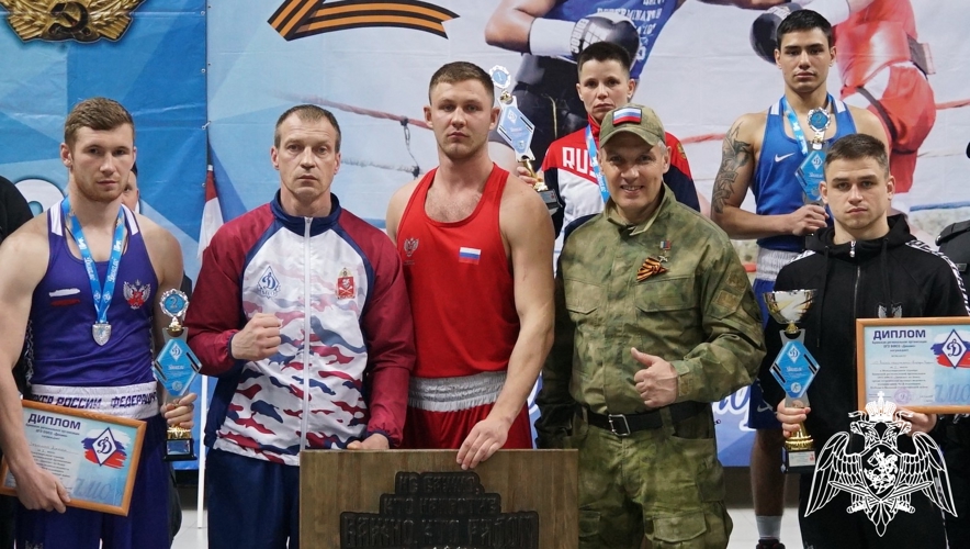 Спортсмены Росгвардии стали победителями Международного турнира по боксу в Брянске