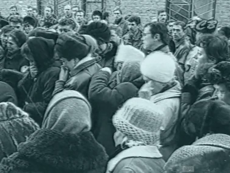 Расстреливают ли одинцово. Прощание. Убийство сотрудника милиции в могилеве. Приднестровье выпускной расстрелянный. Милицейская бойня 1973 года в отрадном.