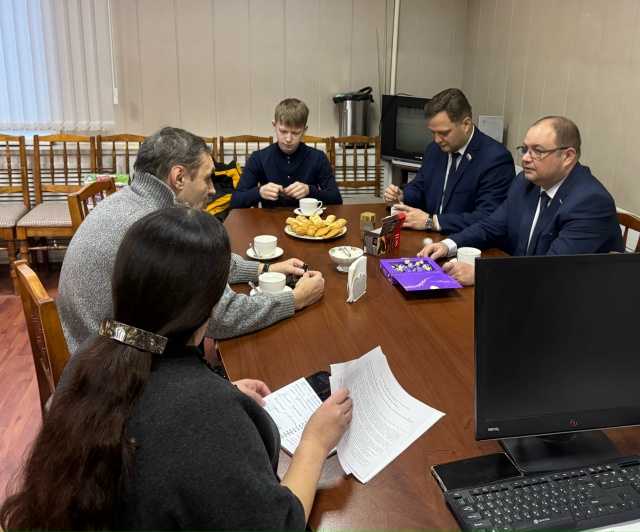 Служба по контракту