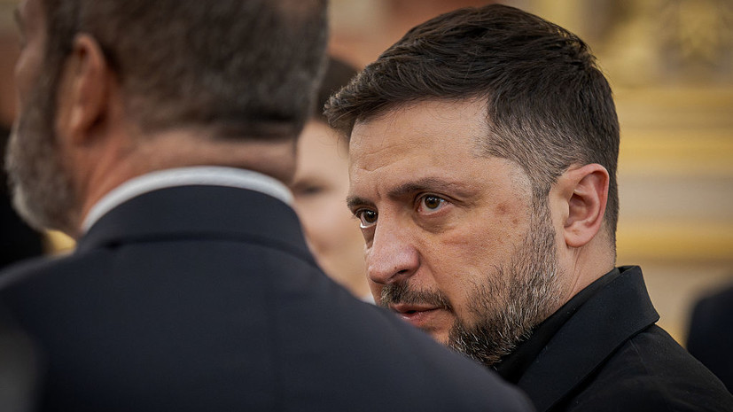 Политолог Асафов назвал обыски у Ермака прямым намёком Зеленскому