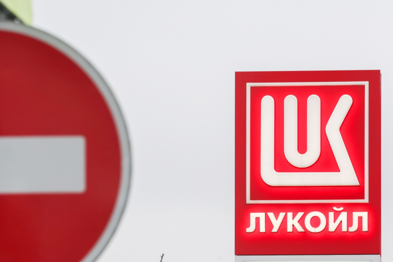 Названы реальные угрозы миру из-за санкций против «Роснефти» и ЛУКОЙЛа