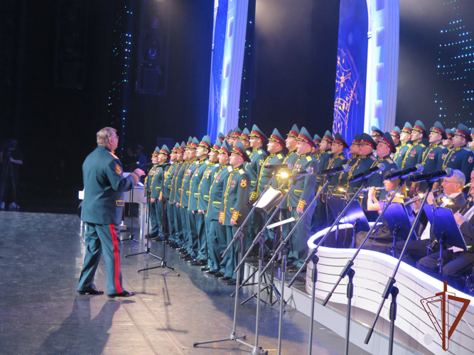 Академический ансамбль Росгвардии принял участие в концерте к 98-летию Александра Зацепина
