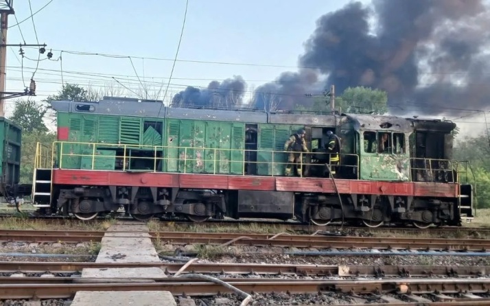 ВС РФ подбили железнодорожный состав ВСУ в Днепропетровской области