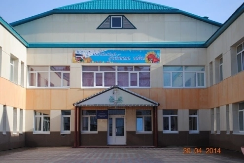 В поселке Ноглики открыта первая гимназия, 1991 год