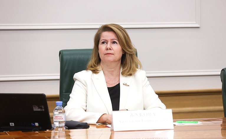 Анастасия Жукова