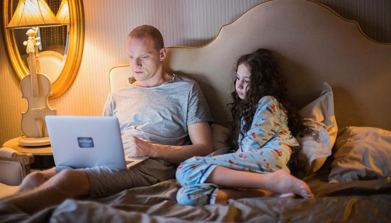 папа с дочкой