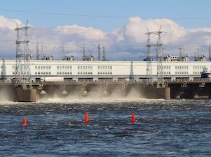 Камская ГЭС снижает сбросные расходы воды