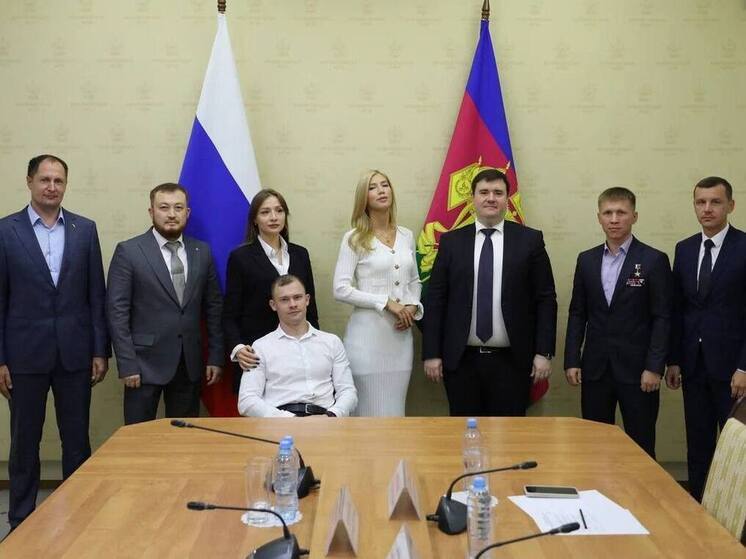 Александр Топалов встретился с финалистами кадрового проекта «Герои Кубани»