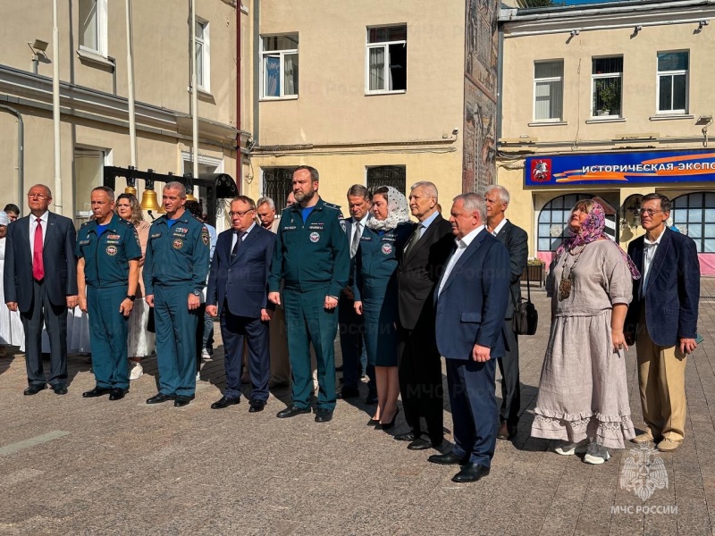 Божественная литургия, посвященная православному празднику иконы Божией Матери состоялась на Пречистенке