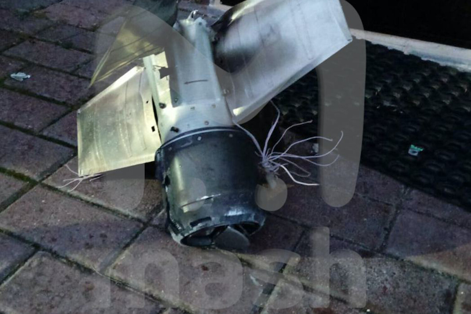 Падающая ракета. Ракеты над липецком. Украинские ракеты. Небо город. Дубна музей истории крылатых ракет.