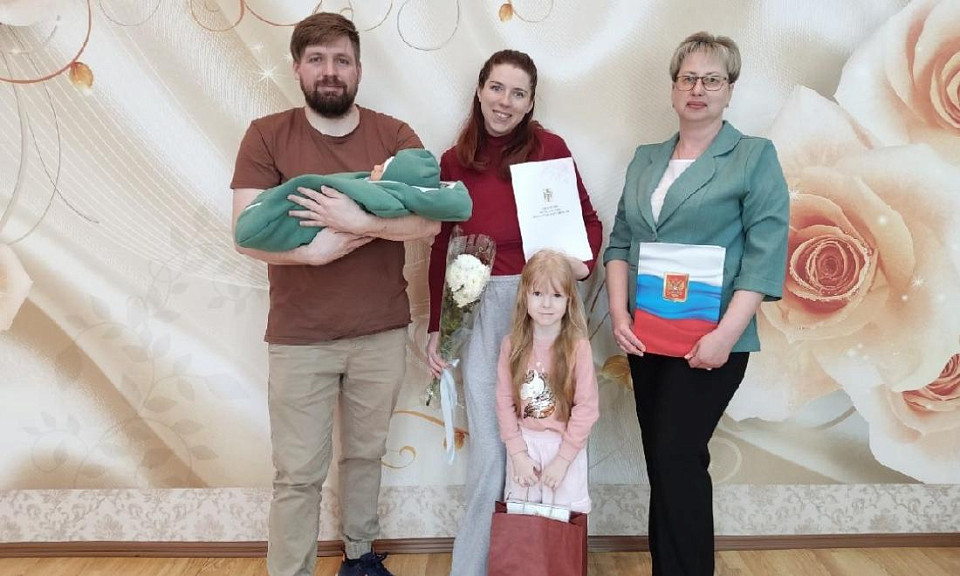 Сотый малыш родился в Барабинском районе Новосибирской области