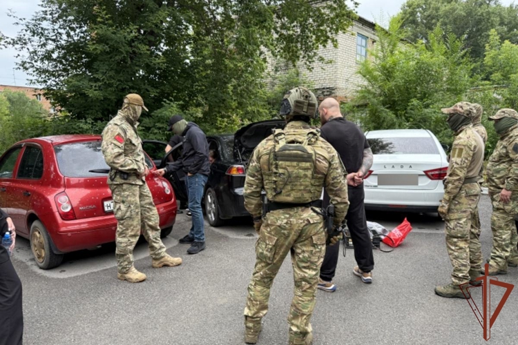Подозреваемые в серии вымогательств задержан в Кузбассе при содействии СОБР Росгвардии