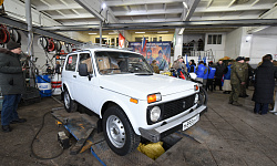 Очередная партия техники и гуманитарного груза отправилась из Бурятии на передовую 