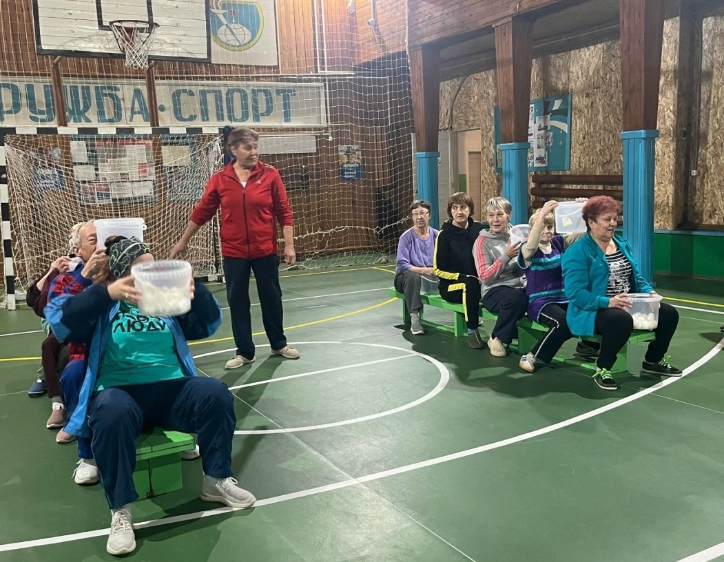 Уникальная операция, спортивные бабушки и аварийные работы: о чем писали главы городов и районов Коми на этой неделе