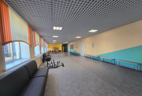 Уютные классы и новые учебники: в Хабаровском крае продолжается модернизация школ