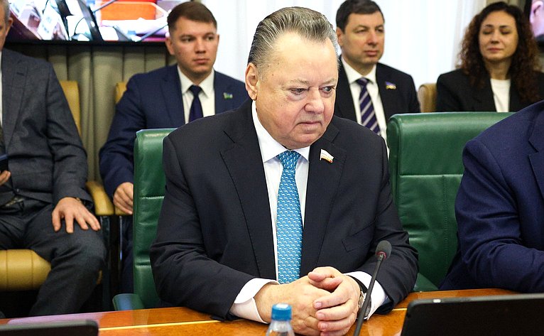 Борис Невзоров