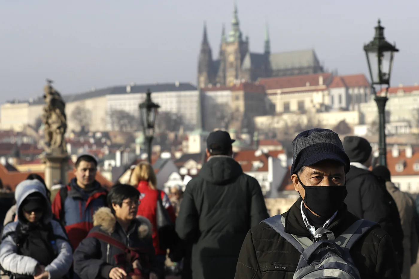 Чехия новости на русском языке сегодня. Митинг в чехии. Чехия новости на русском языке сегодня. Протесты в праге 2023. Прага митинг на вацлавской площади.