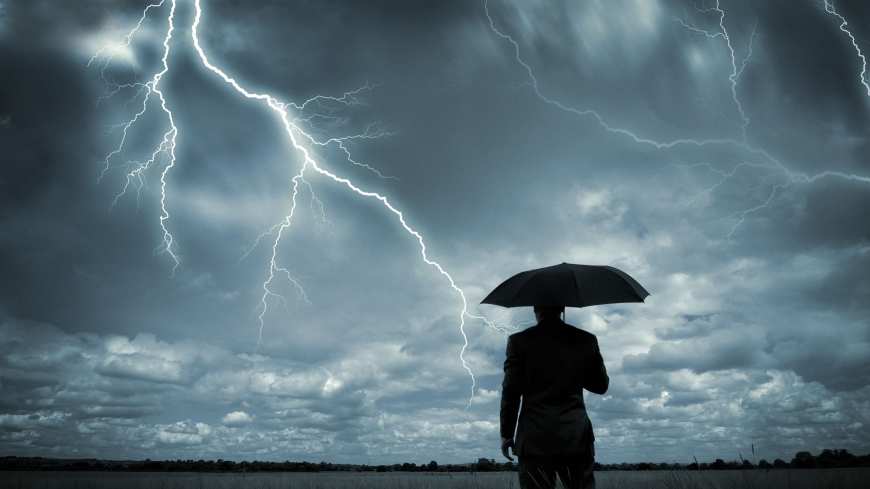 Во Франции мэр издал указ о запрете дождя