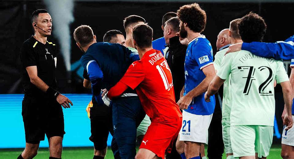 Тренер воронежского «Факела» Валерий Климов получил семь матчей дисквалификации