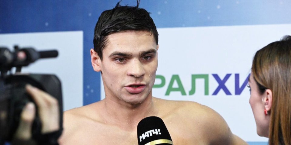 Рылов победил на дистанции 200 метров на спине на чемпионате России по плаванию в Казани