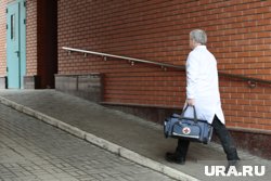 Ноябрьские врачи помогли дети, проглотившим мелкие предметы