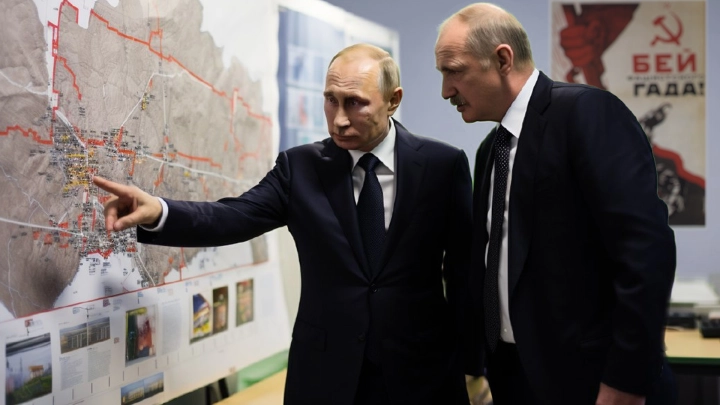 Тонкая игра Путина и Лукашенко: Теперь бюджеты западных спецслужб придётся уменьшать
