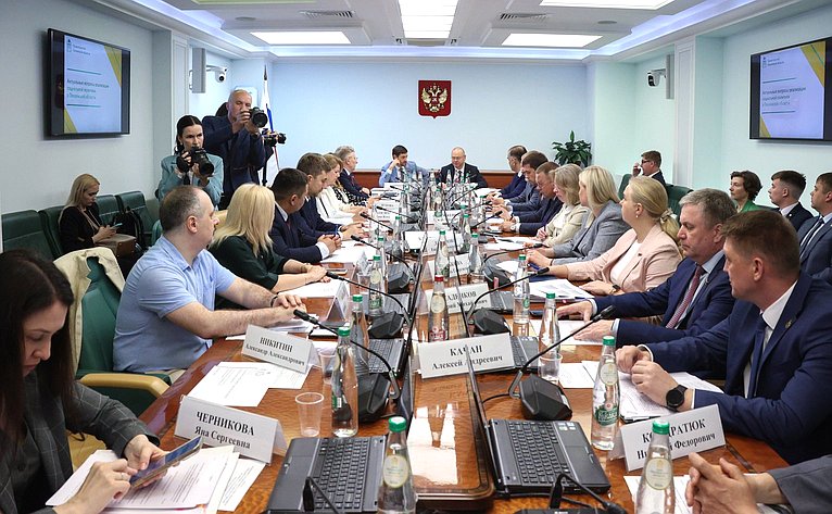 Расширенное заседание Комитета СФ по социальной политике (в рамках Дней Пензенской области в Совете Федерации)