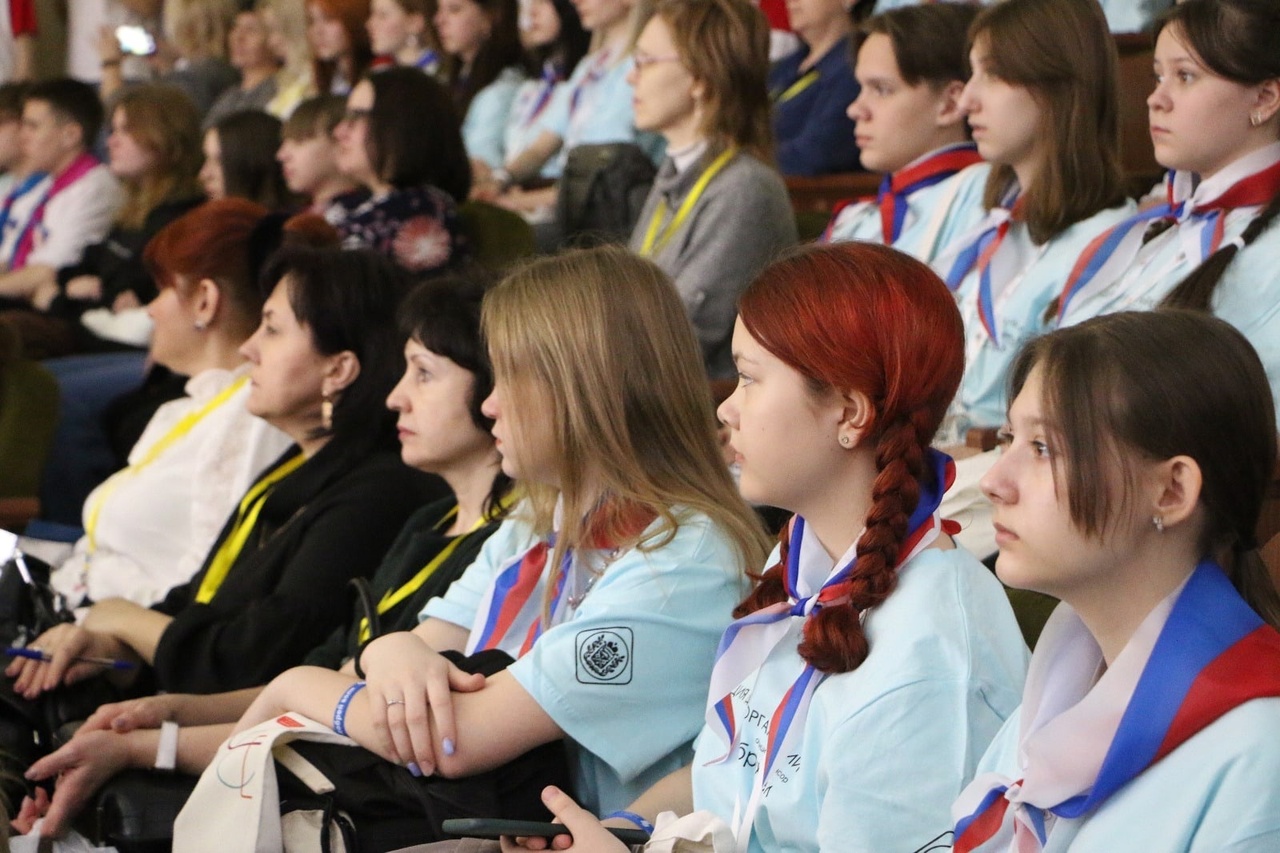 Рддм движение первых. Муниципальное отделение движение первых. Движение первых фото президент. Муниципальное отделение движение первых. Муниципальное отделение движение первых.