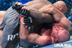 Удав - мастер болевых приемов