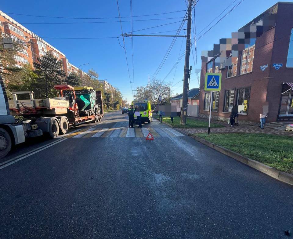 В Ставрополе водитель допустил наезд на двух пешеходов